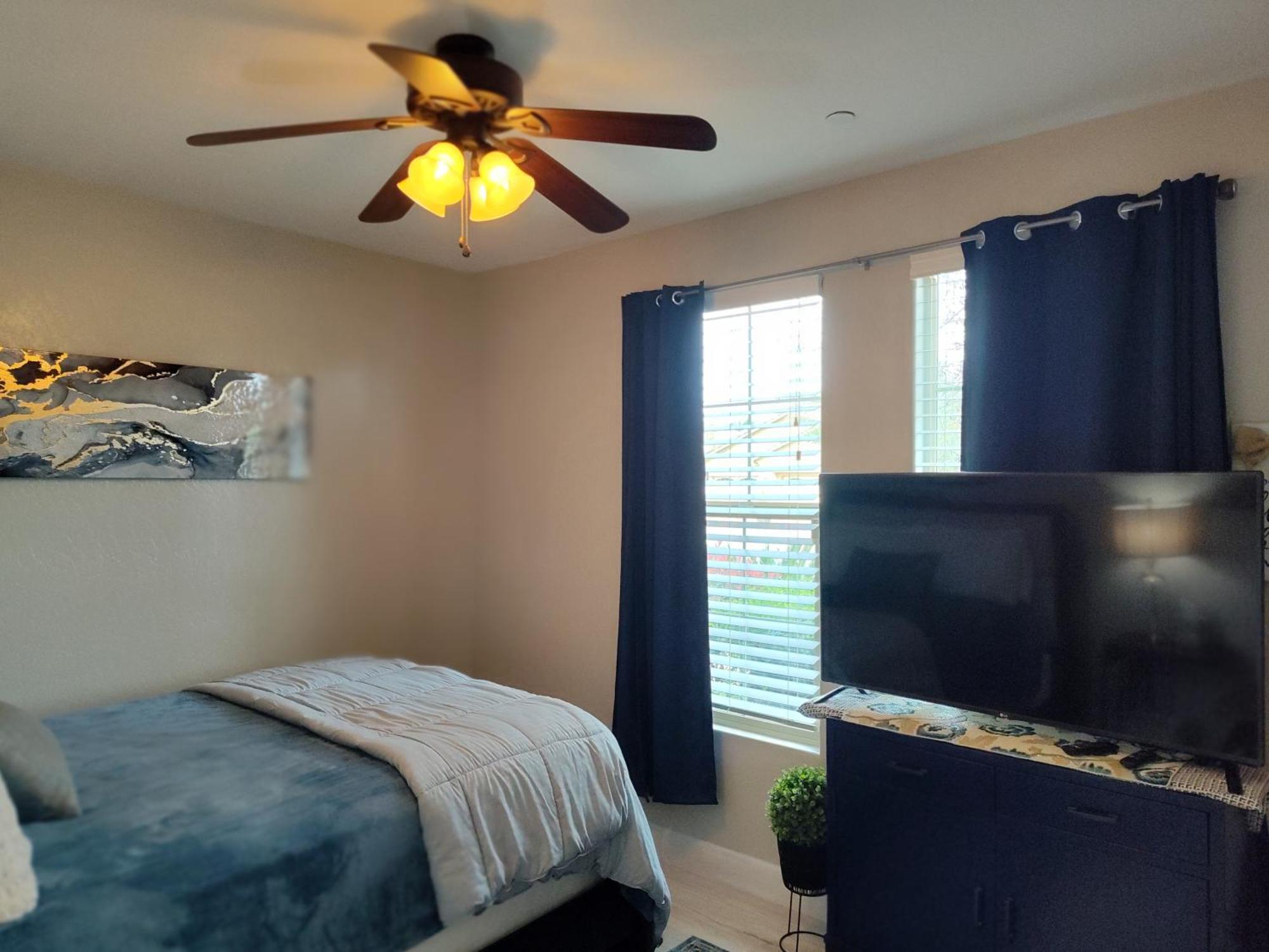 Buena Vista Home Visalia Bagian luar foto